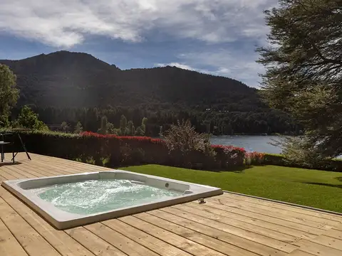 Residencia de lujo con costa en lago gutiérrez