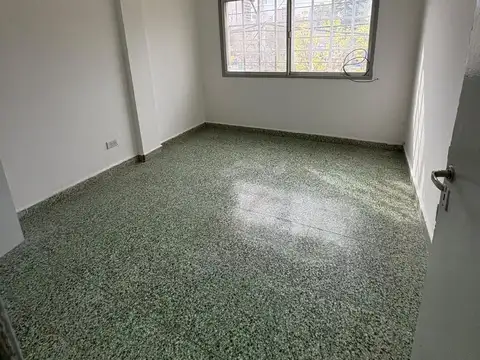 Alquiler departamento 3 dormis   terraza sarmiento al 200. neuquen capital