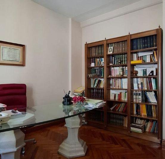 Departamento · 80m² · 7 Ambientes
