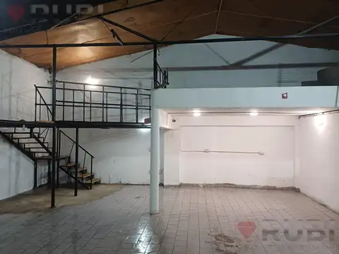 Galpón en alquiler sobre ruta 22 senillosa