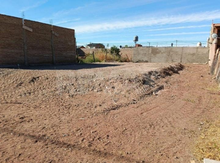 Terreno · 400m²