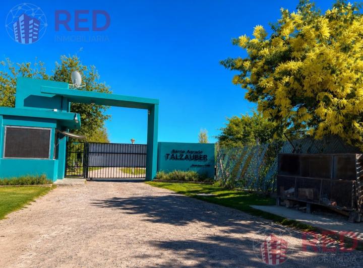 Terreno · 605m²
