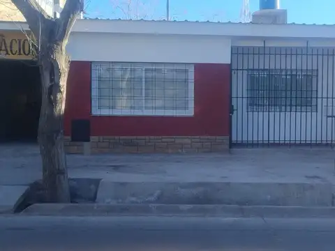 Vendo casa en godoy cruz