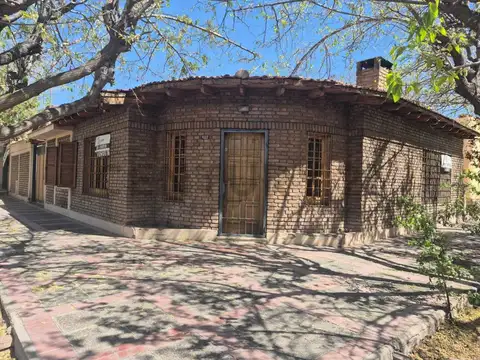 Venta de casa en dorrego, guaymallen