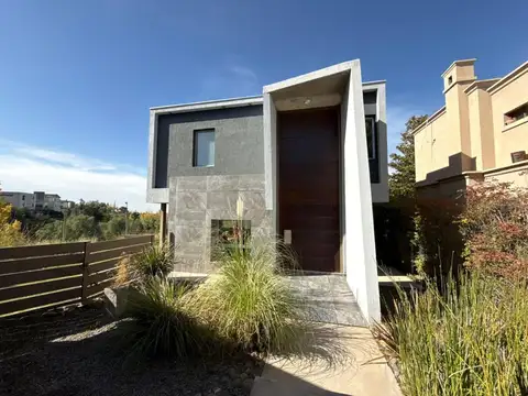 Casa en venta - chacras de coria - luján de cuyo