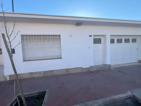Casa en alquiler 2 hab. en dorrego