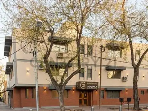 Alquilo dpto 1 dormitorio en calle juan b. justo y ma?rtinez de rosas