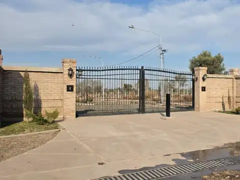 Terreno en barrio qvattro vistalba