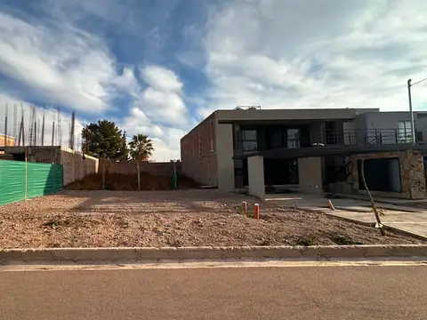 Lote apto ph en barrio privado las acacias