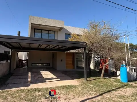 Alquiler en villa catalina