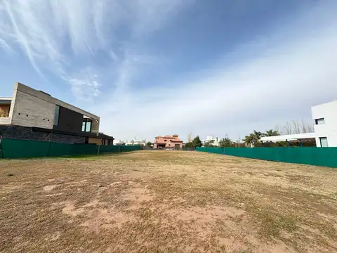 Lote de 1500m2 heredades - siete soles