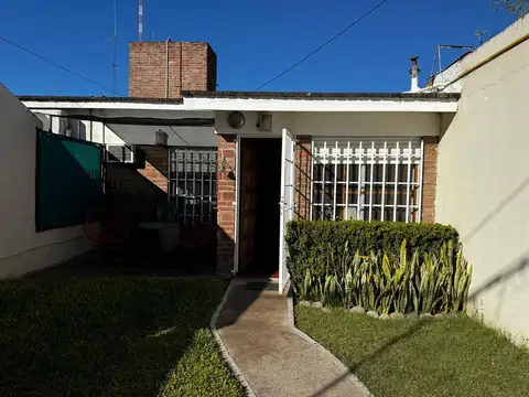 Casa en ph 2 dormitorios barrio parque horizonte