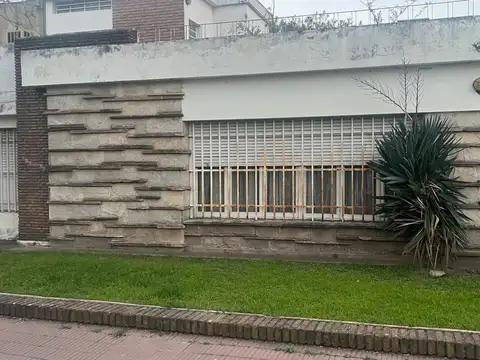 Excelente oportunidad! casa en barrio parque vélez sarsfield