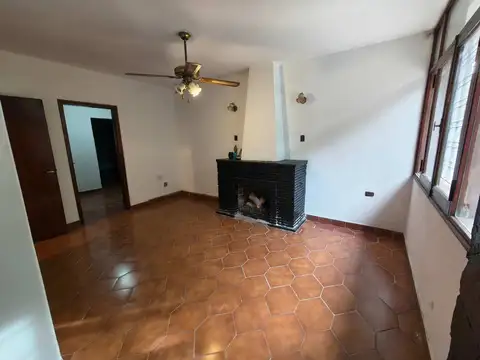 Casa interna 3 dorm con terraza alta cordoba