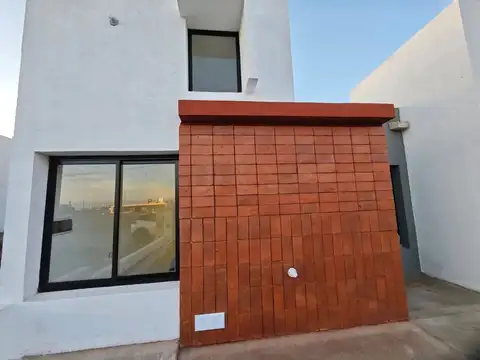 Se vende duplex en docta entrega inmediata