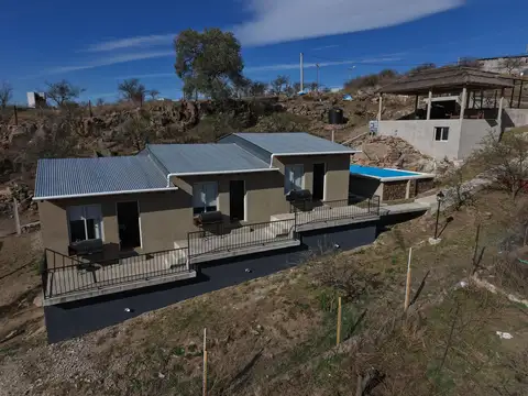 Complejo de 3 cabañas a estrenar en venta en estancia vieja, sierras de córdoba