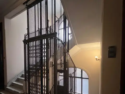 Venta oficina centro edificio minetti seguri