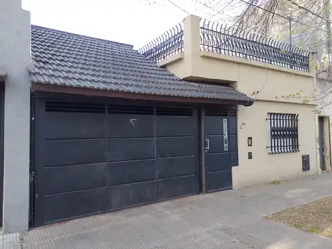 Casa en alquiler rueda 2160