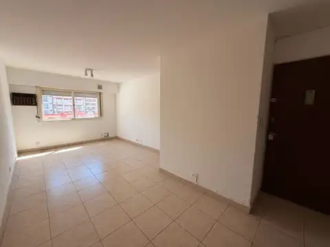 Departamento en abasto