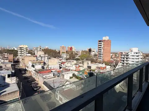 Departamento en alquiler - 1 dormitorio con dos balcones frente y contrafrente