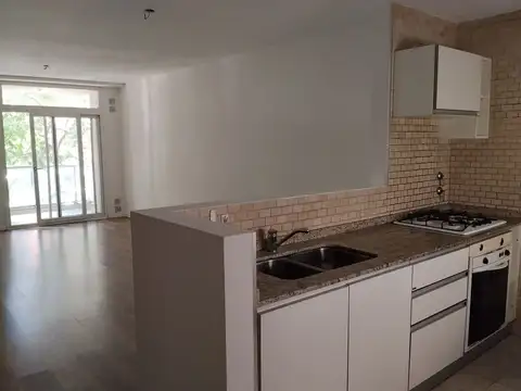 Departamento - centro - balcon - suite - cochera