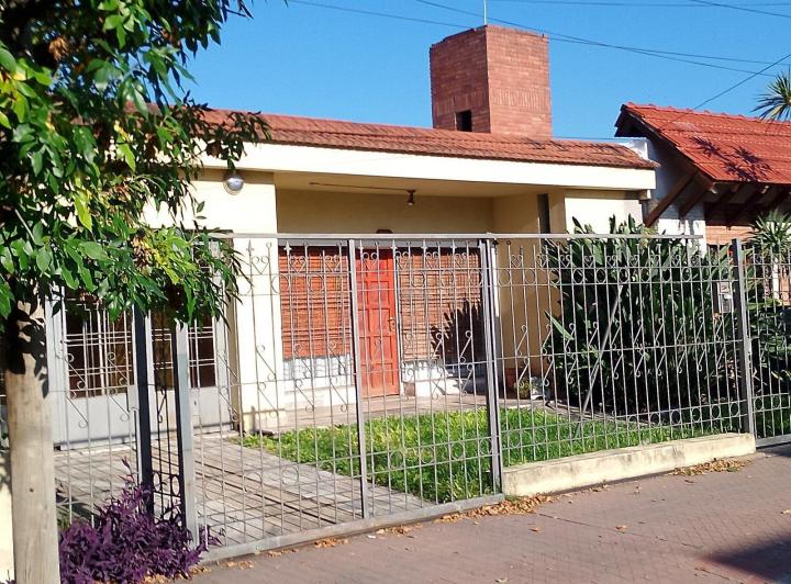 Casa · 235m²