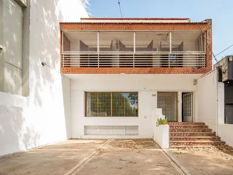 Local comercial en venta fisherton + 3 deptos