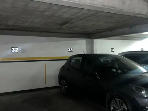 Venta cochera centro