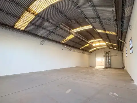 Galpon en alquiler 700 m2