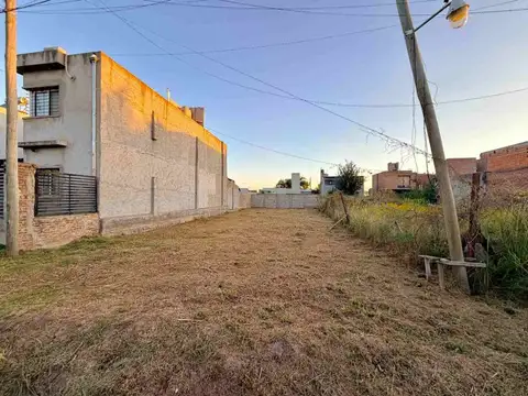 Venta! terreno 270 m2 en barrio tango