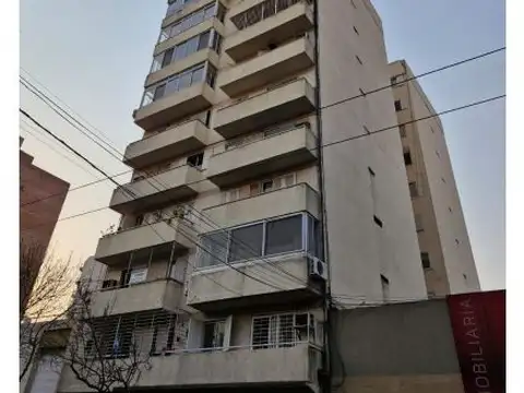 Mendoza al 3400 (departamento 2 dormitorios c/patio)