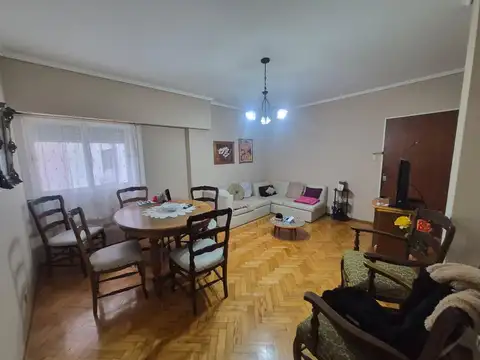 Venta - departamento 1 dormitorio. c/cochera - centro, rosario