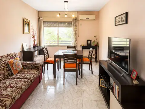 Venta! semipiso 2 dormitorios  barrio abasto