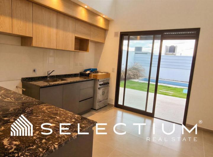Casa · 107m² · 3 Ambientes
