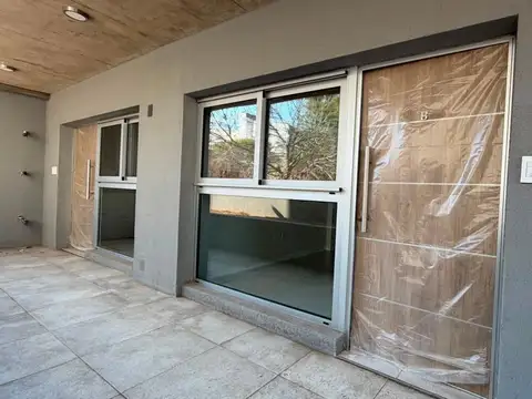 Venta dpto un dormitorio con cochera edifico rio2