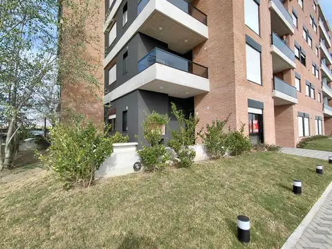 Departamento en venta un dormitorio con cochera - condominio los pasos - fisherton