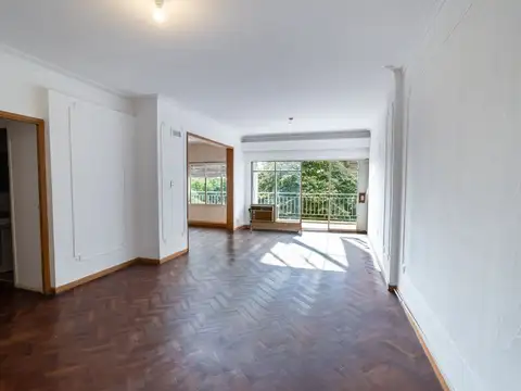Venta departamento 4 dormitorios zona  rio-cochera