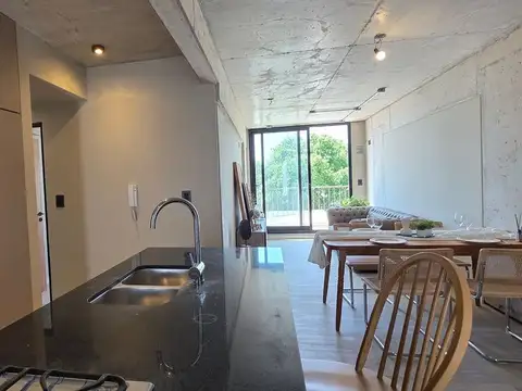 Venta departamento 2 dormitorios balcòn. pichincha