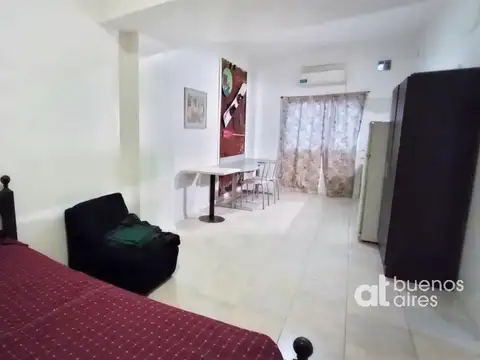 Monoambiente en monserrat alquiler temporario con laundry y expensas incluidas