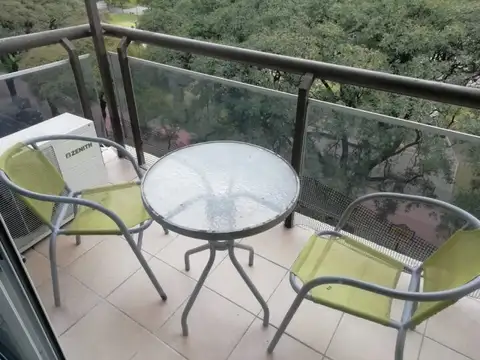 Va crespo, av corrientes 6400, piso 6, 1 amb, 35m2, u$s 450+ expensas ( agosto 2026= $ 240,000)...