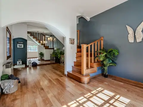 Alquiler casa de 4amb con cochera en villa devoto