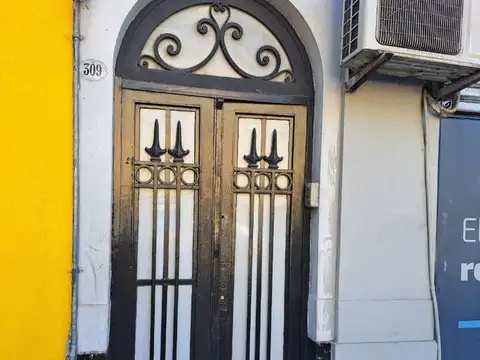 Alv. thomas 300 - colegiales - ph 1° piso, uso comercial !