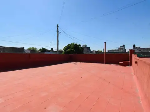 Casa + tza+ taller parque avellaneda