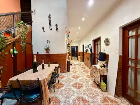 Casa venta 4 ambientes parque chacabuco terraza
