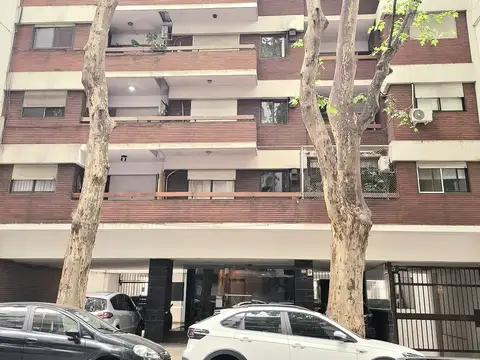 2 amb. al frente con amplio balcòn * contrato por 1 año.