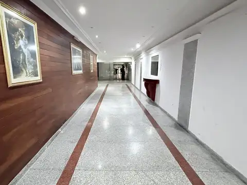 Monoambiente divisible en excelente ubicacion