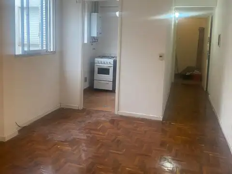 Dpto 2 amb. contrafrente vista abierta con cocina separada