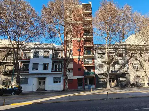 Venta 2 amb. cfte. - av.juan b. justo villa crespo
