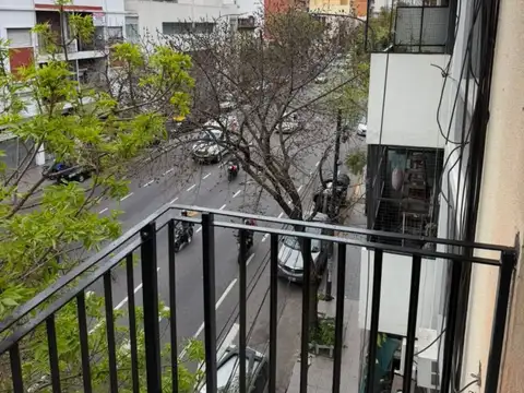 Departamento en venta en av independencia al 1600