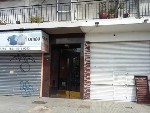 Dto de 3 ambientes muy luminoso  - excelente ubicación